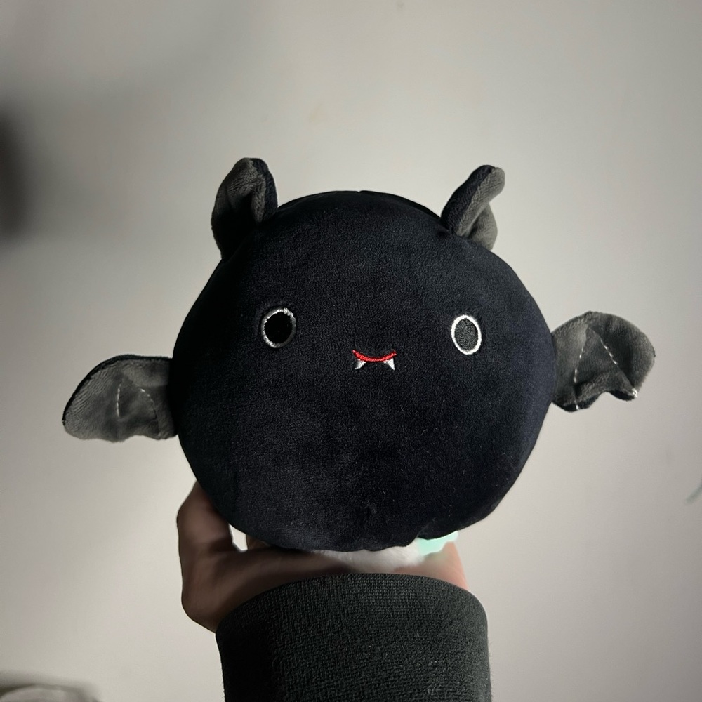 NWT 5” Corrina/Emily Flipamallow Squishmallow